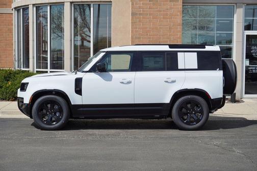 Fuji White 2026 Land Rover Defender P400 X-Dynamic SE