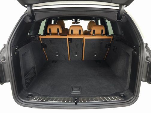 Alpine White 2023 BMW X3 xDrive30i