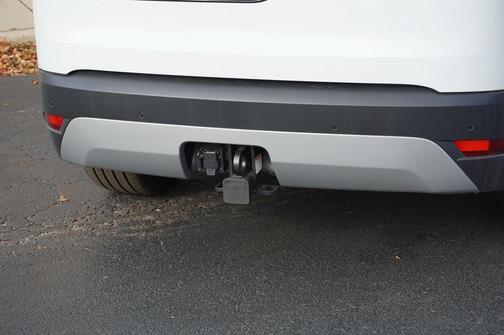 2025 Land Rover Discovery P300 S