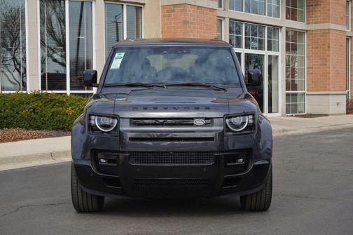 Carpathian Grey Premium Metallic 2026 Land Rover Defender P400 X-Dynamic SE