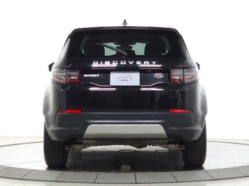 Santorini Black Metallic 2022 Land Rover Discovery Sport S
