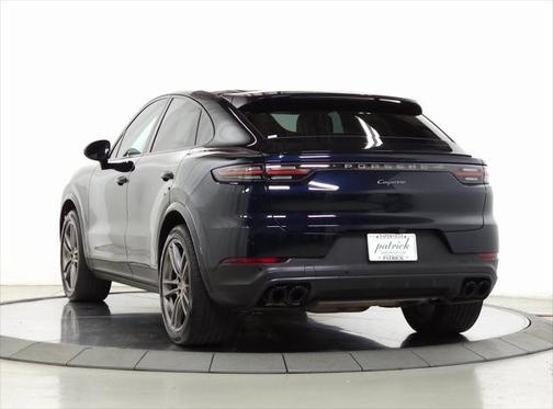 2022 Porsche Cayenne Platinum Edition