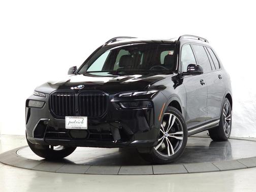 Black Sapphire Metallic 2023 BMW X7 xDrive40i