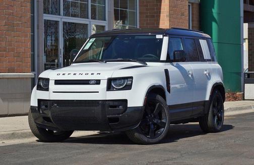 Fuji White 2026 Land Rover Defender P400 X-Dynamic SE