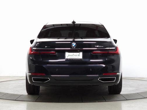 2020 BMW 745e xDrive iPerformance