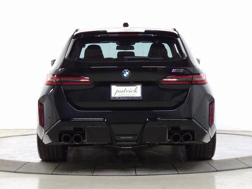 Black Sapphire Metallic 2025 BMW M5 Base