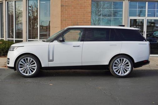 2025 Land Rover Range Rover P530 Autobiography