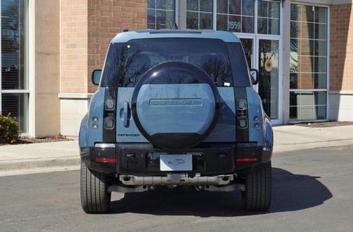 Tasman Blue Metallic 2026 Land Rover Defender P400 X-Dynamic SE