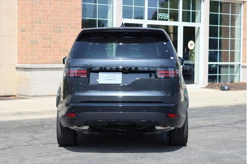 2024 Land Rover Discovery P360 Dynamic SE