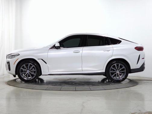 2023 BMW X6 xDrive40i