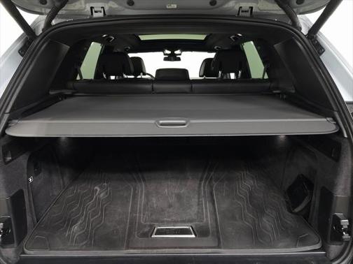 2024 BMW X5 M60i