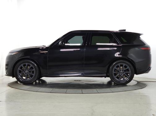 Santorini Black Metallic 2023 Land Rover Range Rover Sport SE