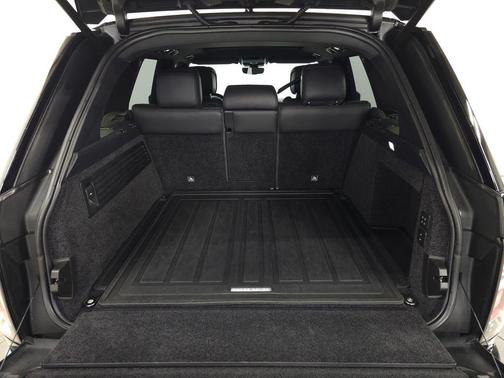 Santorini Black Metallic 2021 Land Rover Range Rover P525 Westminster