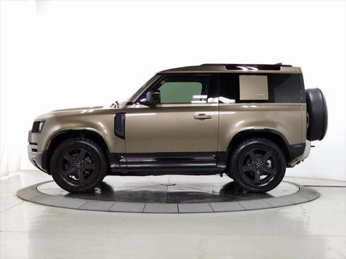 2023 Land Rover Defender 90 S