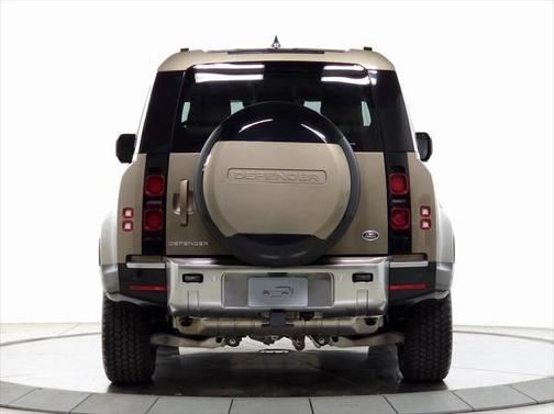 2023 Land Rover Defender 90 S