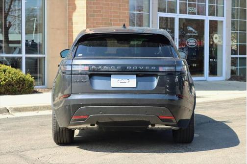 2026 Land Rover Range Rover Velar P250 SE R-Dynamic