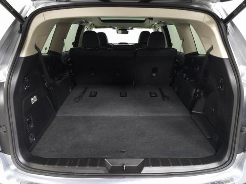 2024 Subaru Ascent Limited 8-Passenger