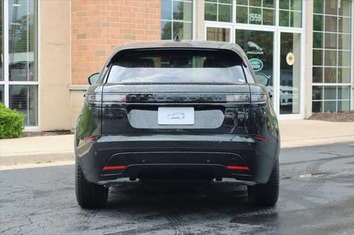2026 Land Rover Range Rover Velar P250 SE R-Dynamic