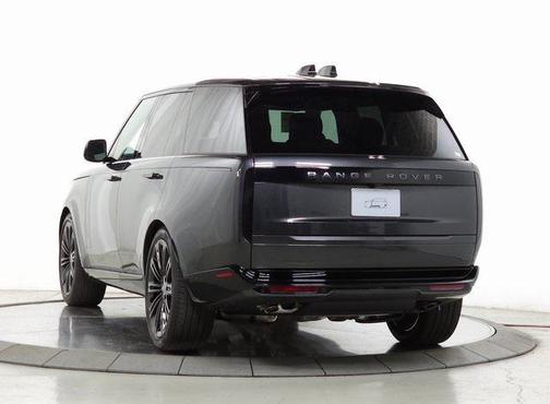 2025 Land Rover Range Rover P530 SE