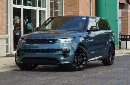 Giola Green Metallic 2026 Land Rover Range Rover Sport SE