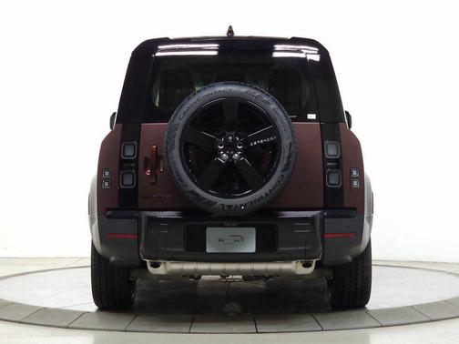 Sedona Red Metallic 2026 Land Rover Defender P300 S