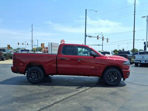 Molten Red Pearlcoat 2026 RAM 1500 Express