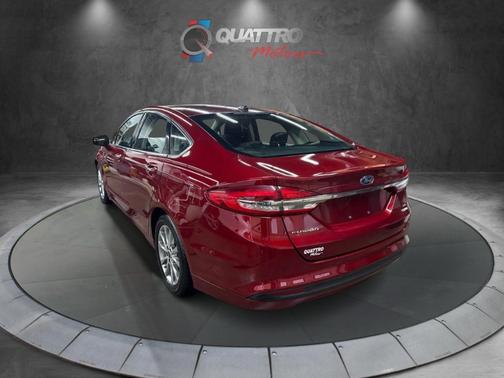 Ruby Red Metallic Tinted Clearcoat 2017 Ford Fusion SE