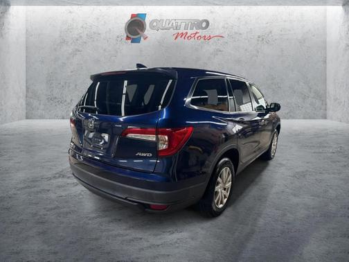 Obsidian Blue Pearl 2019 Honda Pilot LX