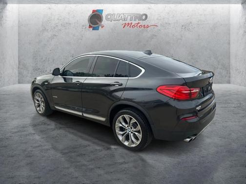 Black Sapphire Metallic 2018 BMW X4 xDrive28i