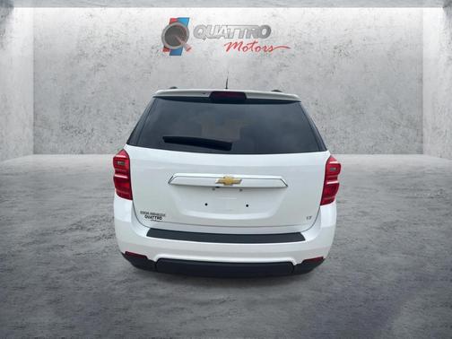 Summit White 2017 Chevrolet Equinox LT