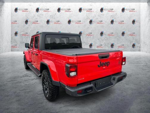 2023 Jeep Gladiator Sport