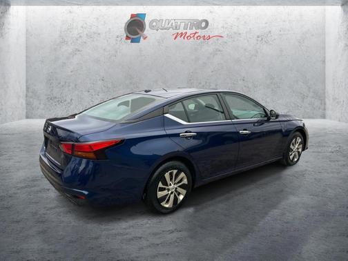 Deep Blue Pearl 2019 Nissan Altima 2.5 S