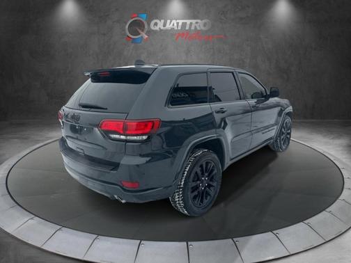 2017 Jeep Grand Cherokee Altitude