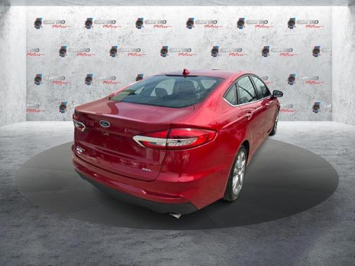 2020 Ford Fusion SEL
