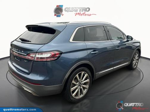 2019 Lincoln Nautilus Select