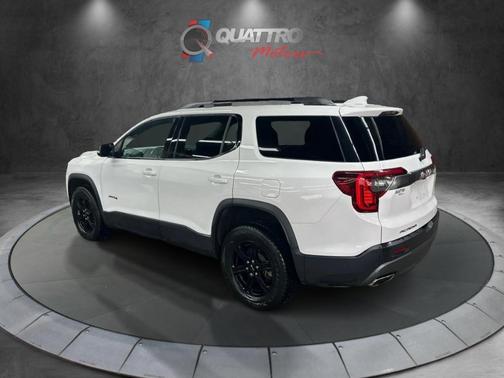 2021 GMC Acadia AT4