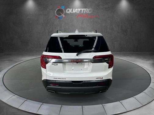 2021 GMC Acadia AT4