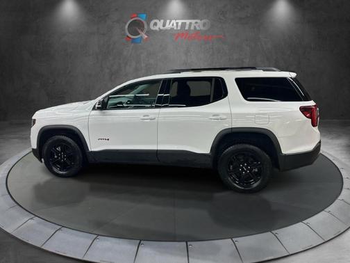 2021 GMC Acadia AT4