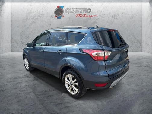 Blue 2018 Ford Escape SE