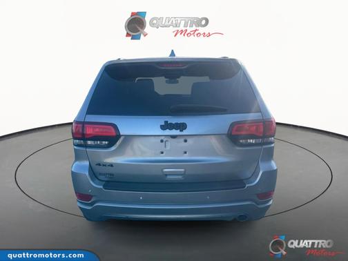 2020 Jeep Grand Cherokee Laredo