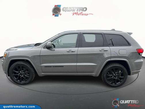 2020 Jeep Grand Cherokee Laredo