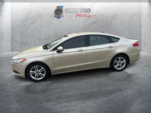 White Gold 2018 Ford Fusion SE
