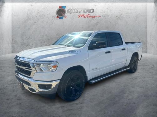 Bright White Clearcoat 2023 RAM 1500 Big Horn