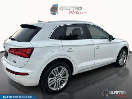 2018 Audi Q5 2.0T Premium Plus