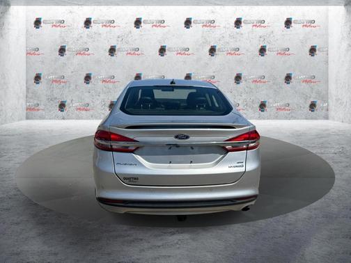 2018 Ford Fusion Hybrid SE