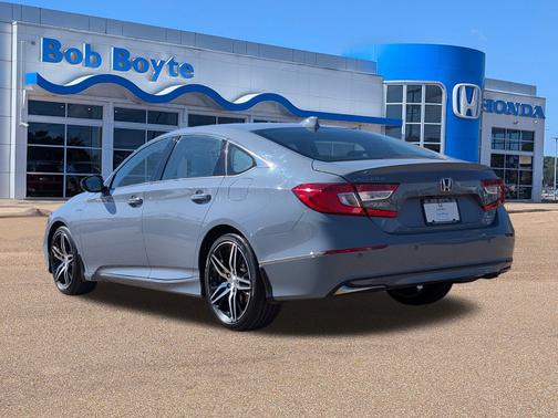 2022 Honda Accord Hybrid 