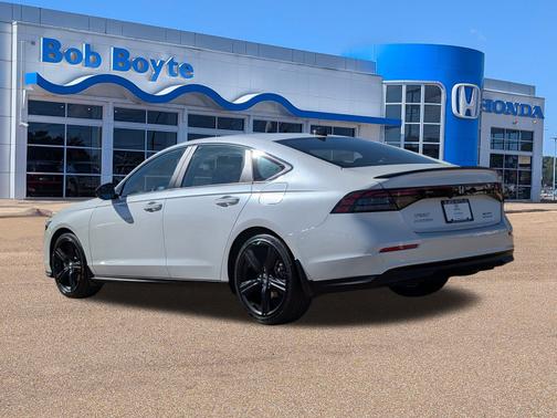 2024 Honda Accord Hybrid 