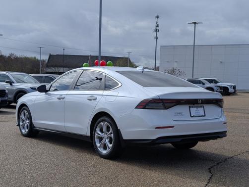 2024 Honda Accord 