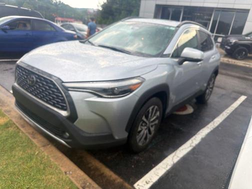 Sonic Silver 2023 Toyota Corolla Cross XLE
