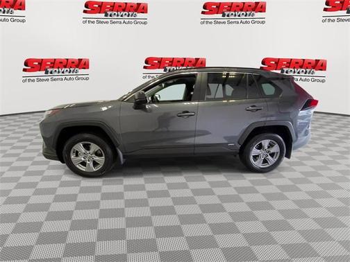 2025 Toyota RAV4 Hybrid SE